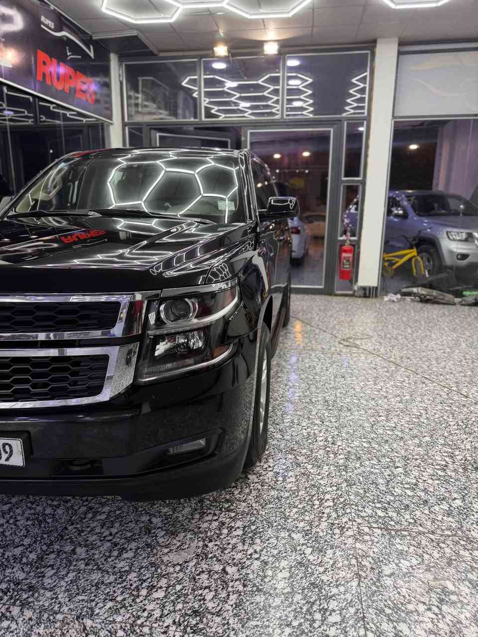 شفرليت تاهوموديل 2020سياره كفاله عامه كيرمكينه بدي سياره وكالت المنصور مواصفات نص فول رقم بغدادبسمي سعر375 وبيها مجال *********** البصرة, العراق
