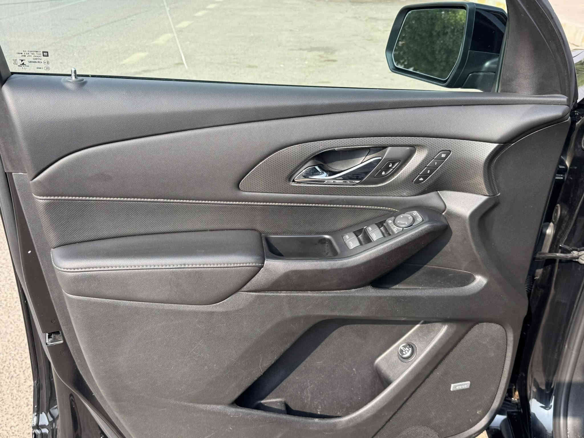 شوفرليت ترفرس برمير   
حادث قطعه وحده صبغ على كد الضربه بدون تبديل اي قطعه ليبل واحد بدون ايرباك الحادث مرفق مع الصور ورقم الشاصي هم مرفق 

فول مواصفات للاخير برمير....  1/1

موديل 2023 وارد امريكي.. للبيع فقط بدون مراوس

دخول جديد ما مرقمة تترقم كل المحافظات

ماشيه 48 ميل فقط 🛡🔔

حجم المكينة:  3600

ــــــــــــــــــــــــــــــــــــــــــــــــــــــــــــــ

الــمــواصـــفـــات🏅

1- كامرات 6 360درجه 

2-بنوراما فتحتين

3-شاشة كبيرة + قاصة 

4-كشنات جلد

5-كشنات كهربائية

6-تدفئه تبريد كشنات

7-كشنات الخلفية منفصل ViP

8-تبريد 3 قطع

9-بصمة تشغيل 

10-خمس بصمات أبواب

11-تشغيل عن بعد

12-جنطة كهربائية 

13-لايت زنون 

14-لد نهاري 

15-حاجب نهاري

16-ويل كب كروم20 أسود بلادي

17-أشاير بلمري

18-مري قلاب عند الرجوع الى الخلف

19-رادار أمامي للتوقف الذاتي + منبه 

20-رادارات جوانب

21-رادار خلفي للتوقف الذاتي مع هزاز بلكشن

22-حساسات خلفية

23-مري شفط

 وين ما يعجبك تاخذ تفحص السياره 

السعر 280 وبيه مجال

——————————————-

للإستفسار: 

***********
