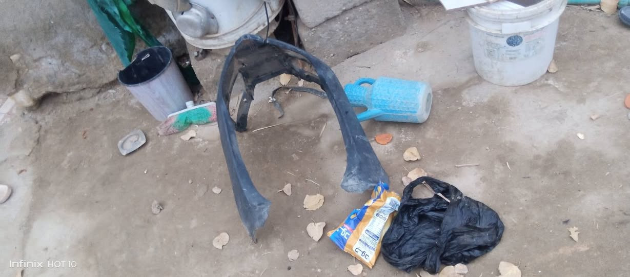 سلام عليكم ورحمه الله وبركاته اغراض درجة سكنس ثعلب كاملة محرك سواد شاصي تايرات كهربائيات هذه رقمي للتواصل معي واتساب ***********
