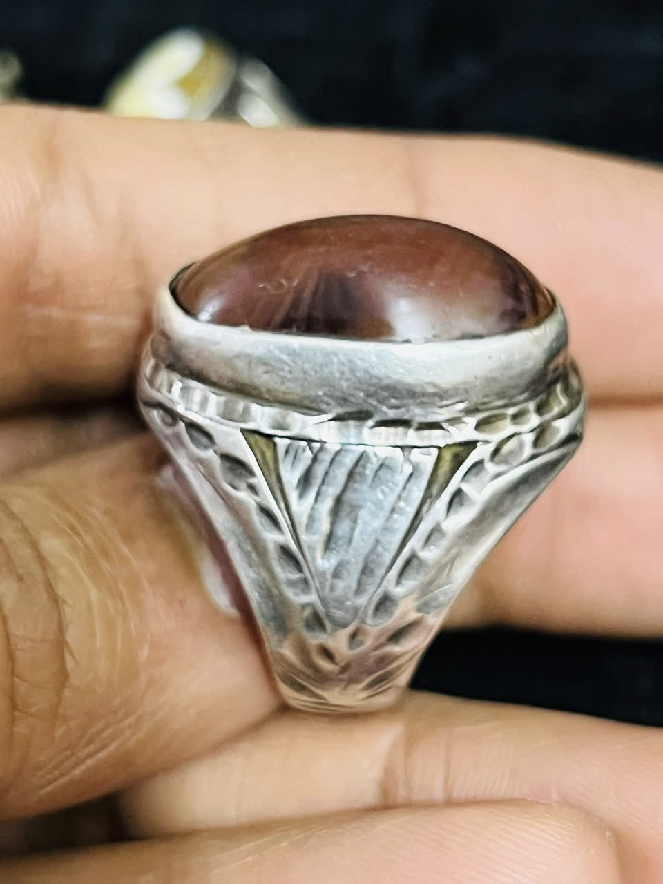 هندي قديم صياغة وحجر150 الف***********
