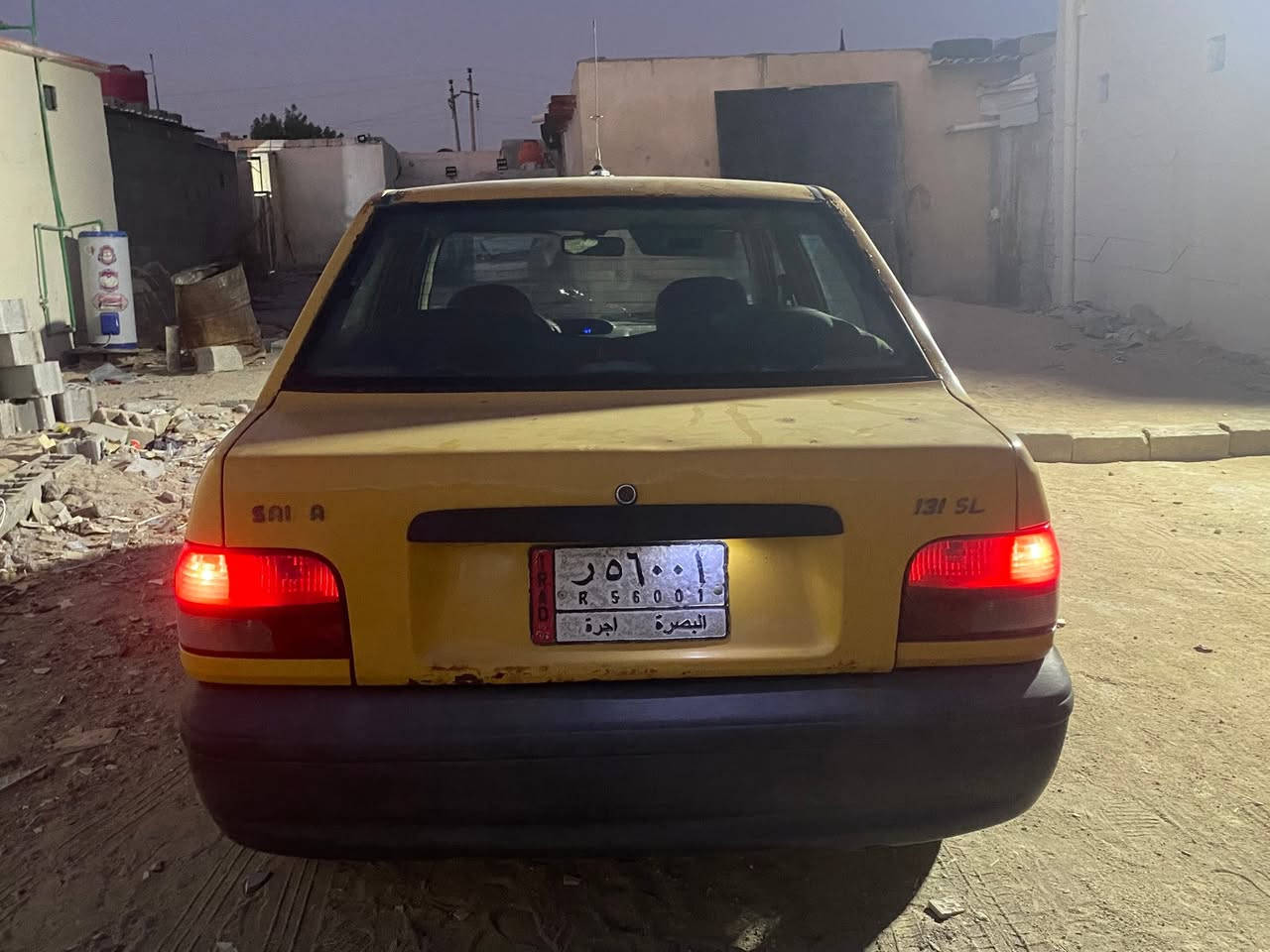 سلام عليكم
سايبه موديل( 14 ) للبيع
( مكينه وكير ) كفاله
بدون ضربه 
منضومة تبريد ب باكيت 
تبريد ثلج❄️ شرط
كهربأئيات كلها شغاله ماكو شي مايشتغل 
منضومة زنون عالي ناصي 
سنتر لوك اربع بيبان كلها شغاله 
دواخل جدد 
حداديه جديده 
سياره بلاديه وجديده 
راعيها يريد تحويل 
تحويل ثاني يوم 
تخم تايرات توه شادهن 
كيج حماوه وبانزين كلها شغاله 

السعر ( 24 ) وبيها مجال بسيط 
رقم الهاتف ( *********** )
عنواني ( البصره الزبير الشعيبه )
 الياخذها مايذب عليها ربع
