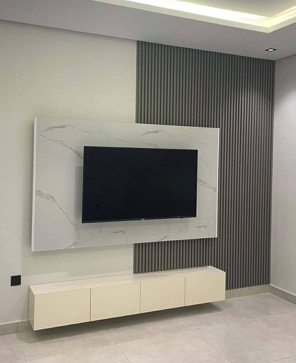 #لمسة_فن_للديكور 
لعمل جميع انواع الديكورات بأنسب الأسعار مناسبه 
(جبسن بورد، ورق جدران، سقفوف ثانويه، بديل الخشب، بديل الرخام، بديل شيبورد)
للإستفسار ادخل خاص


**إذا كنت صاحب هذا الإعلان وتريد حذفه لأي سبب، رجاءا أرسل رسالة إلى الدعم الفني**