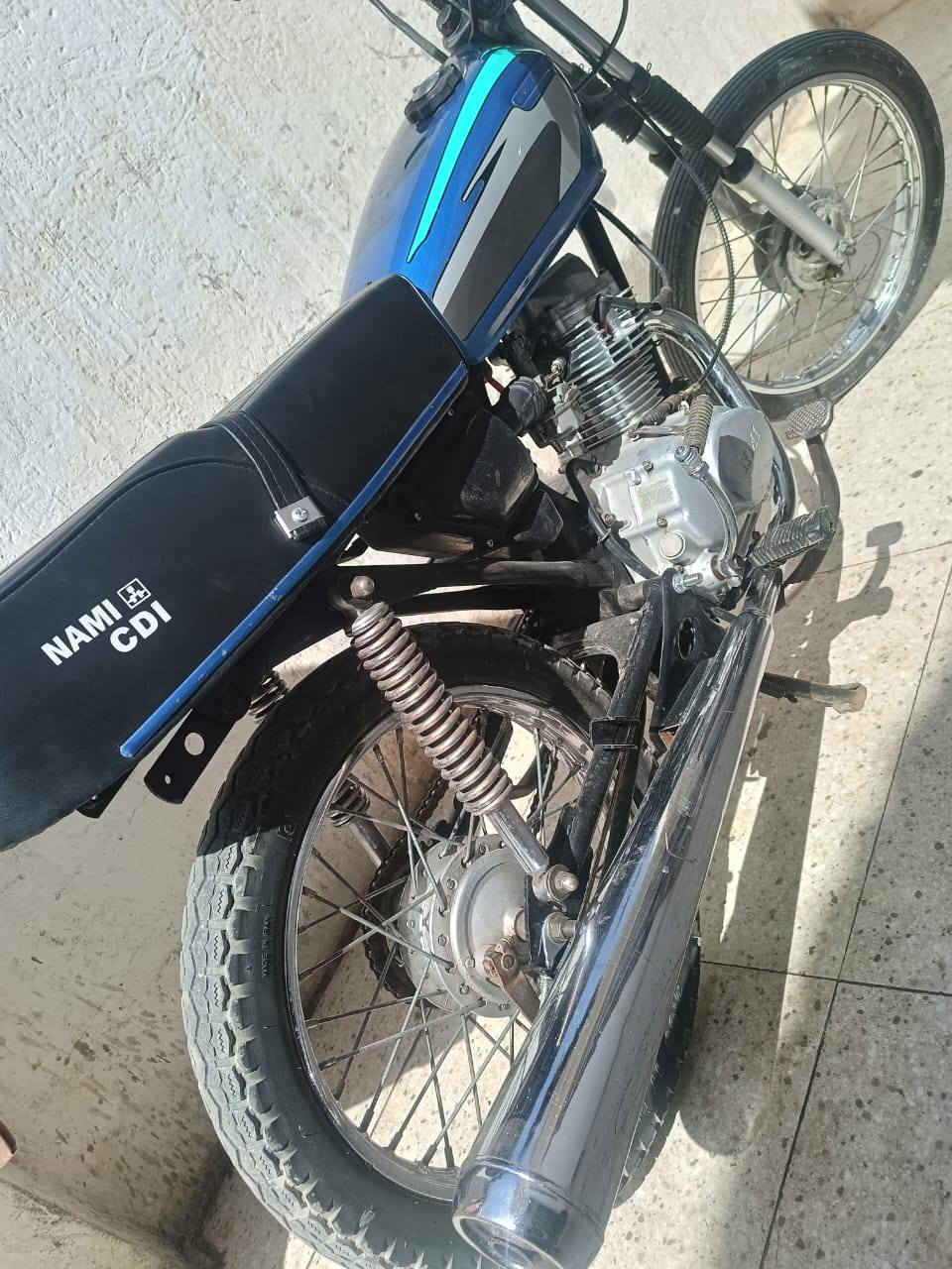 السلام عليكم دراجه للبيع مكان حي نهاوند سعر خاص او الاتصال ***********
