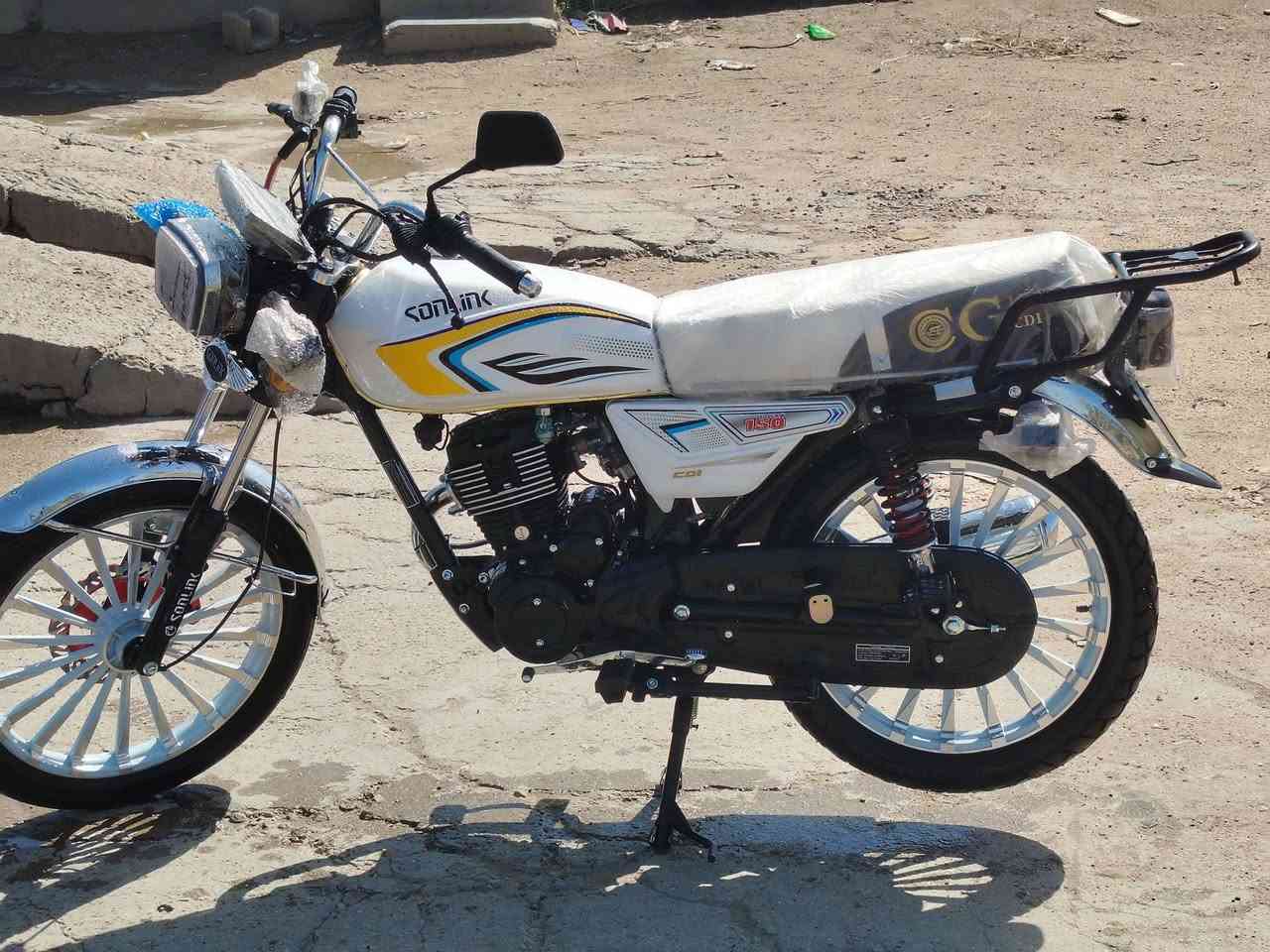 دراجه كفاله عامه صارلهه شهرين من طالعه من لمعرض ماشيه 20يوم فقط السعر875 وبيهه مجال مكاني ناحيه اللطيفيه ***********
