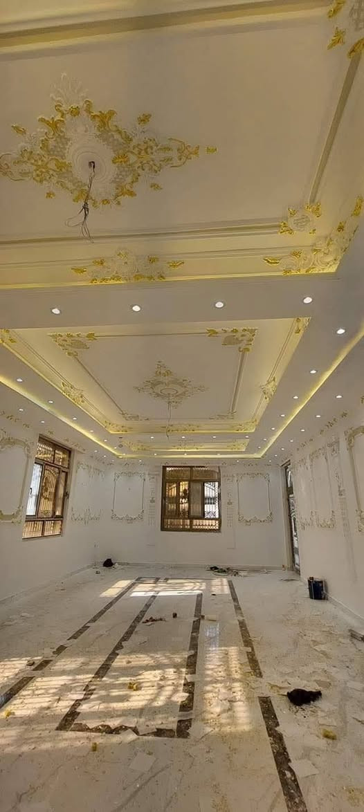 مستعدون لمواد وعمل الجبس بورد وسقوف الثانوية واجهات فوم فلين وصبغ الدور وكافت  الديكورات الي تخص المنزل داخل المنزل وخارج المنزل ب اسعار مناسبة جدآ مع الضمان وتسليم هندسي يوجد على شكل اقساط التواصل واتساب ***********
