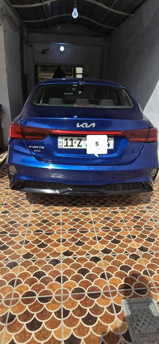 السلام عليكم فورتي LX موديل 2024 رقم بغداد انكليزي بسمي تحويل ثاني يوم وارد امريكي ضرر ماله جنطه وجامرلغ الخلفي اليمنه واليسره بارد بدون دواخل بدون ايرباك سونار ماله موجود باقي سياره مكفول ليبل واحد  ماشيه 42 الف ميل نص موصفات فول تحكم ستيرن رادار
السعر 148 وبيه مجال جدا بسيط مكاني ديالى بعقوية 
للاستفسار ***********
