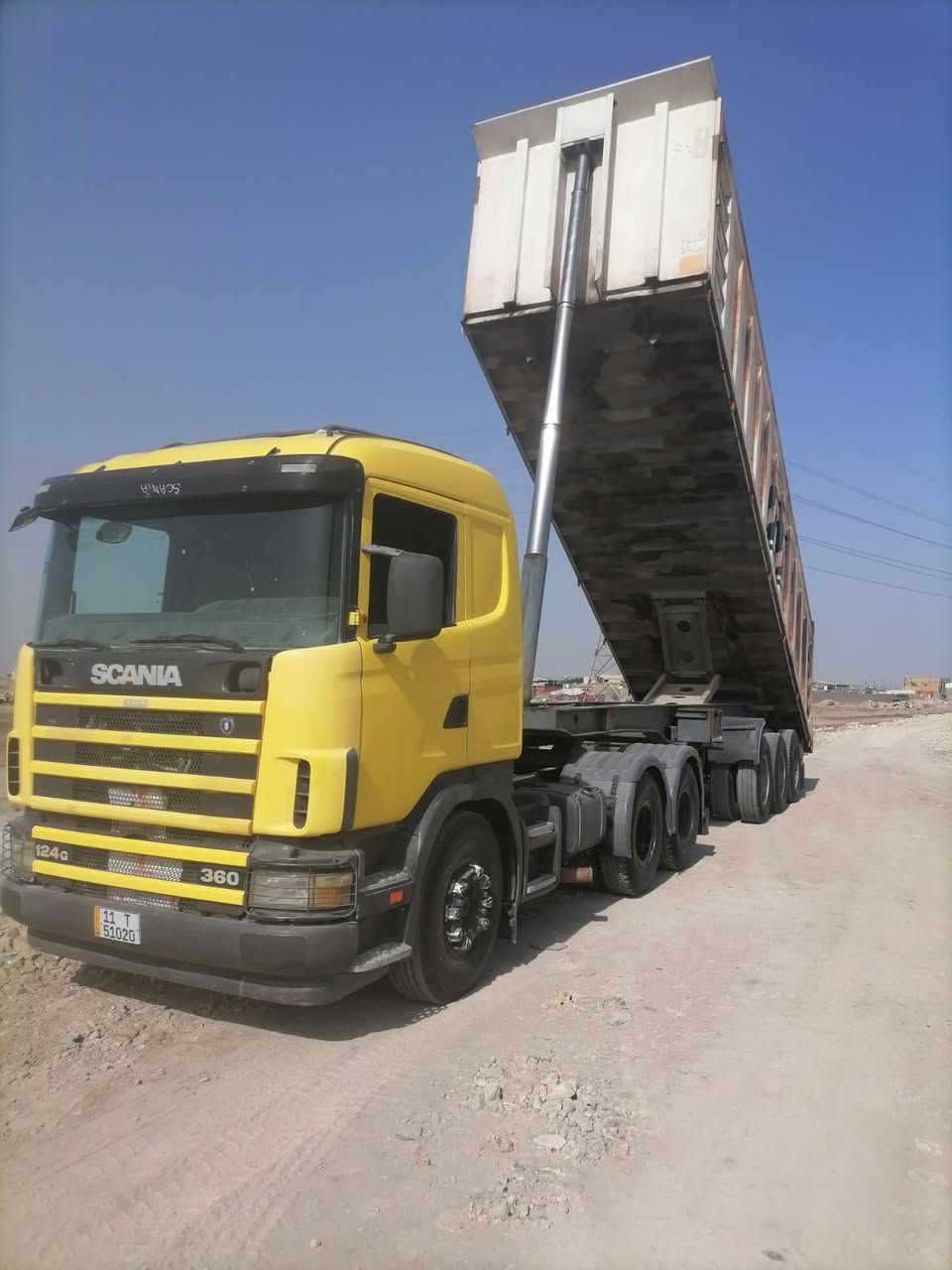 للبيع سكانيا موديل 2003 استيراد وزارة التجاره جاهزه تخم تاير رقم دولي بغداد سياره مامشتغله قلاب  سنويه ل 27… مذكوره 3 محاور بالسنويه عربانه جوريكا مكفوله السعر  485   مكان ناصريه للاستفسار ***********
