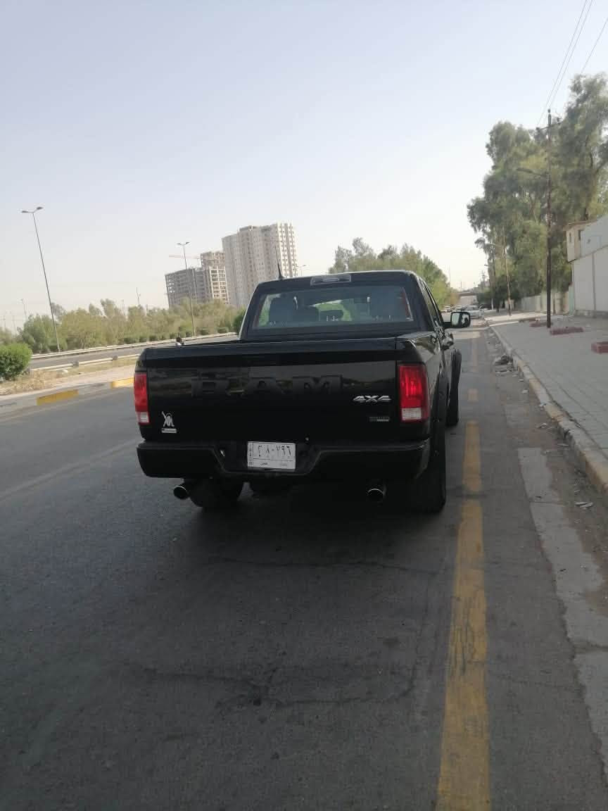 السلام عليكم
رام 2019 كلاسك 5800 هيمي فور ويل تبريد قطعتين صبغ عام بدون شاصي السعر 130 وبيهة مجال حك الجية
ورقم بغداد باسمي مكان السيارة بغداد اليرموك
*********** اتصال
غير متواجد ع الفيس
