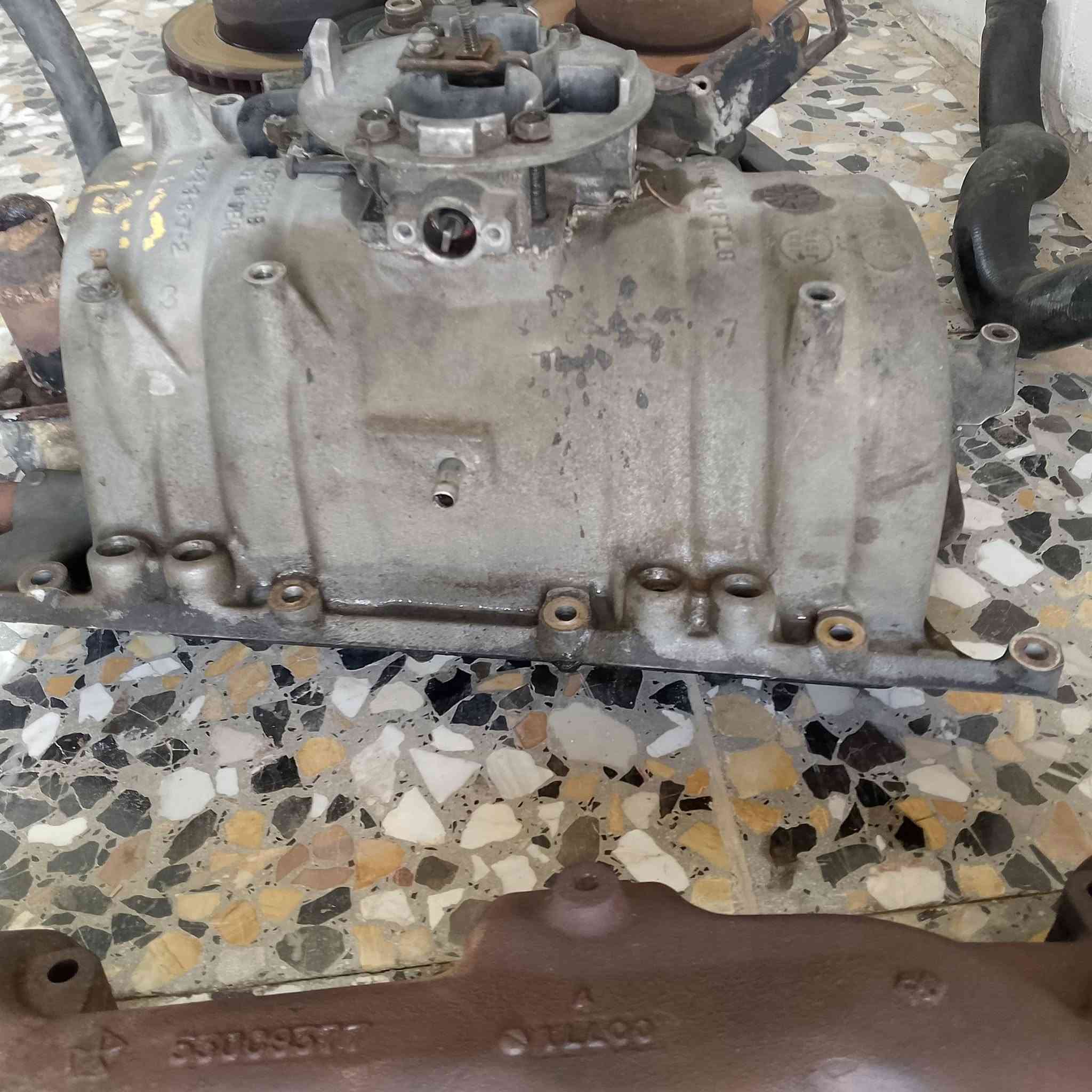 السلام عليكم غراض سيارة جيب شيروكي كراند موديل 95 جدد مال حاوية الاتصال ***********
