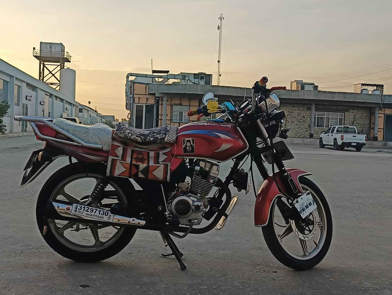 سلام عليكم خواتي دراجه عضم للبيع رقم نجف فول مكفوله بس بازين ودهن
ولاكو دايون نفخ مراوس كون نضيفه ***********
