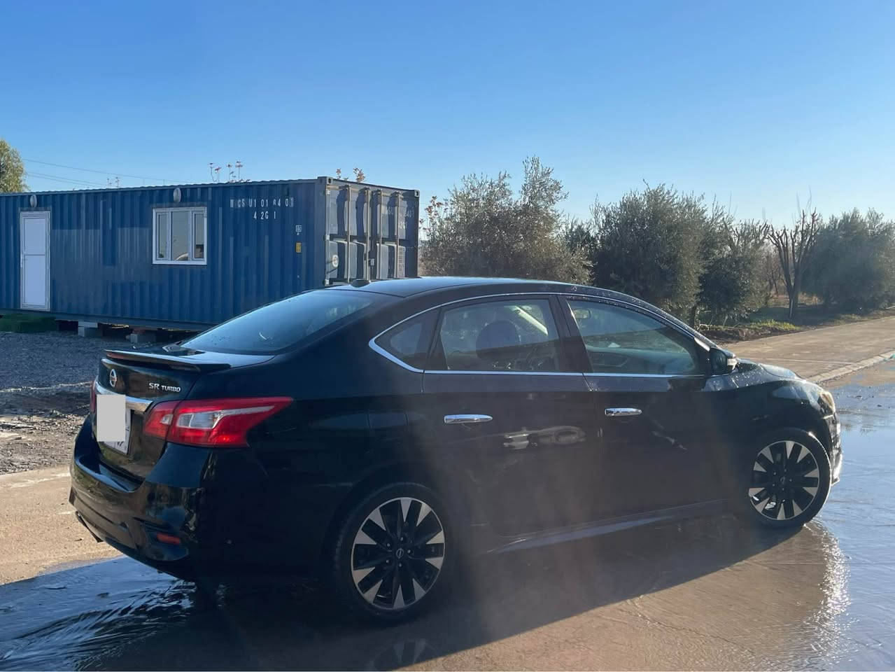 نیسان سینترا ٢٠١٧ sr turbo سیارە زۆر خاوینە
تحدید سورعەیە، سوکان ڤۆلیۆم ،کوشین هیتەر ، تایەو ویلی نویە دەبل گیر تۆماتیک و عادی ،باسمە یە ،   تەنها ١ پارچەی هەیە و ٢ قۆپی بچوکی پیش سەقفی رسمەم دانایە بیژوری بی ارباگ هەموو شتی بەشەرت کارەبای و گیر مەکینە 
هەولیر 
ژمارەی خاوەنی تەنها وەتس ئەپ***********
نرخی ١١٢ و مجال 
١٣٧٥٠٠٠ ملیۆ نەکو سیسەدو حفتاو پینج هەزار غرامەی لەسەرە أربيل, العراق
