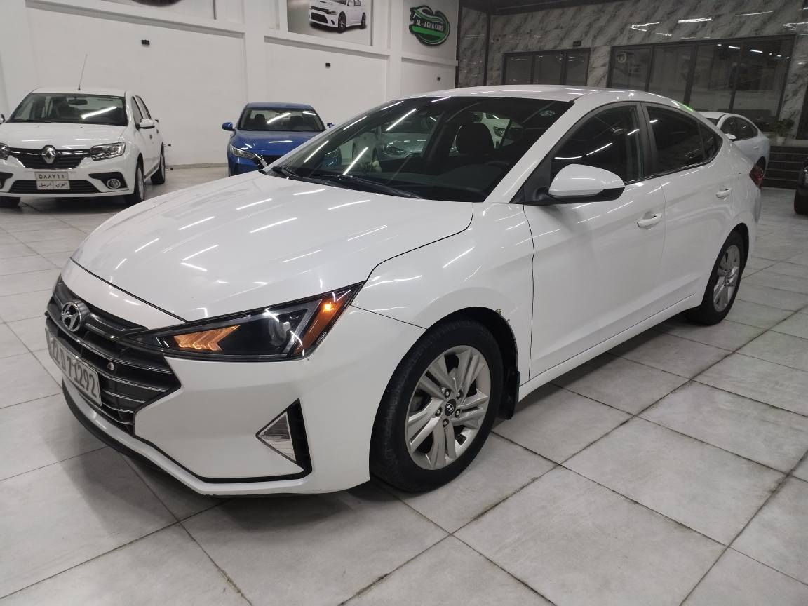 السلام عليكم

من رخصت الادمن
السعر 150 $  وبيها مجال 

الانترا موديل 2020
ماشيه 74
رقم اربيل شرط التحويل بيها كابون

موصفات SE

كير At المرغوب 

ضررها جاملغ وربع باب السايق

بدون دواخل بدون ايربك

تبريد تدفئه
رادارت امامي و خلفي

السياره احلا من الصور بعدا

مكان السياره موصل
مدينة المعارض الجديدة
معرض الآغا للسيارت
للاستفسار اتصل ع أرقام التاليه
***********
*********** موصل, نينوى
