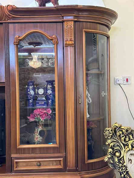 السلام عليكم معرض نجاره صاج نضيف رايدي ب 200 وبي مجال للشراي العنوان
الكفل حي 7 نيسان ***********
