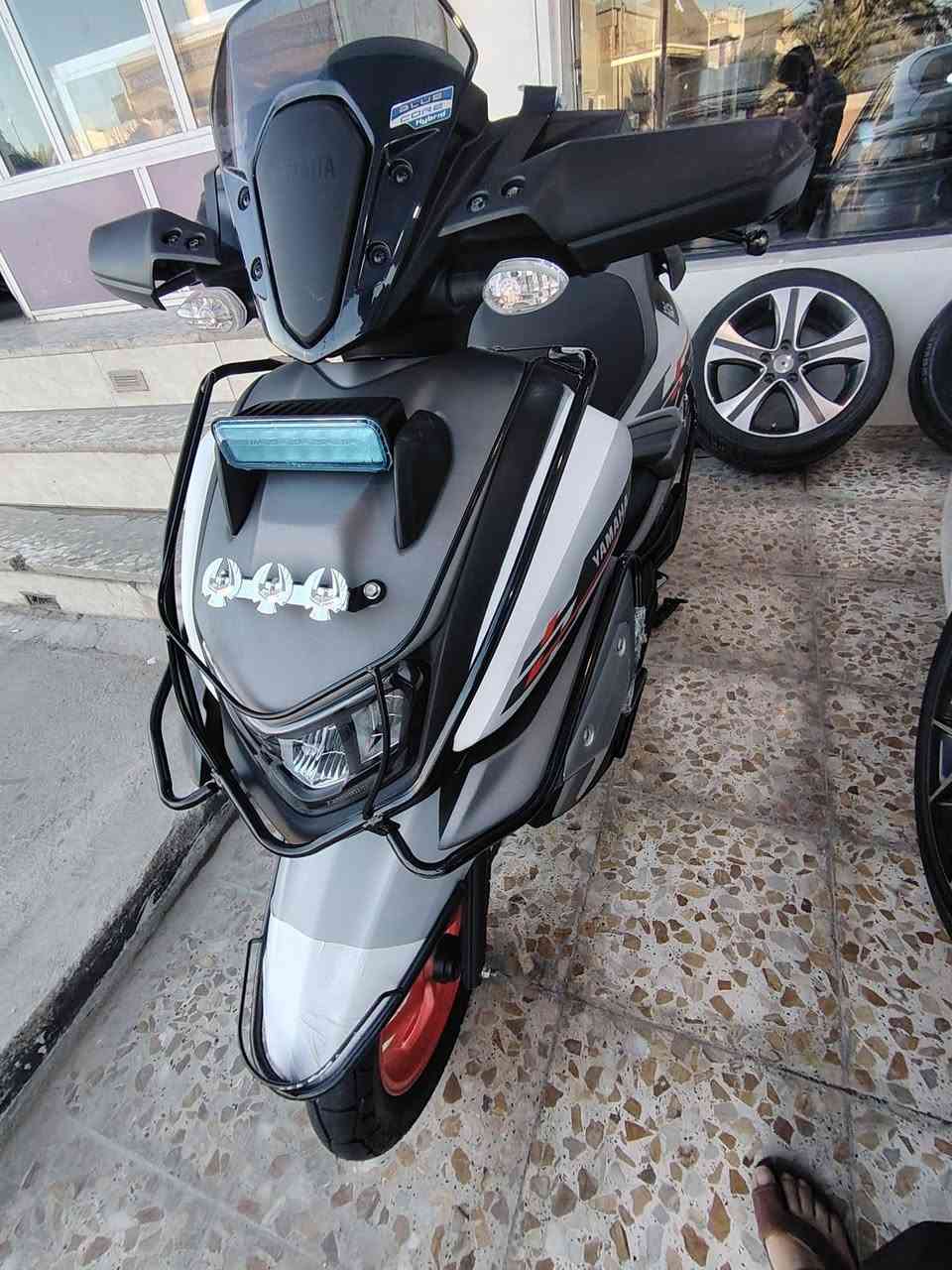 ZR 2025
ماشيه 2000
درع
كاعيه اصليه 
اشاير لد
دوسه جانبيه
درع جاملغ امامي
للاستفسار ***********
