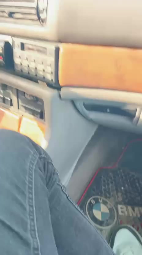 السلام عليكم اخوان بيع مستعجل حجم 735 مكينه كير مكفول صدر امامي خلفي جديد داخله نظيف رقم بغداد سنويه لل29 تخم تاير سيارة جديدة السعر 58وبيهة مجال
مكاني الكوت 
***********
