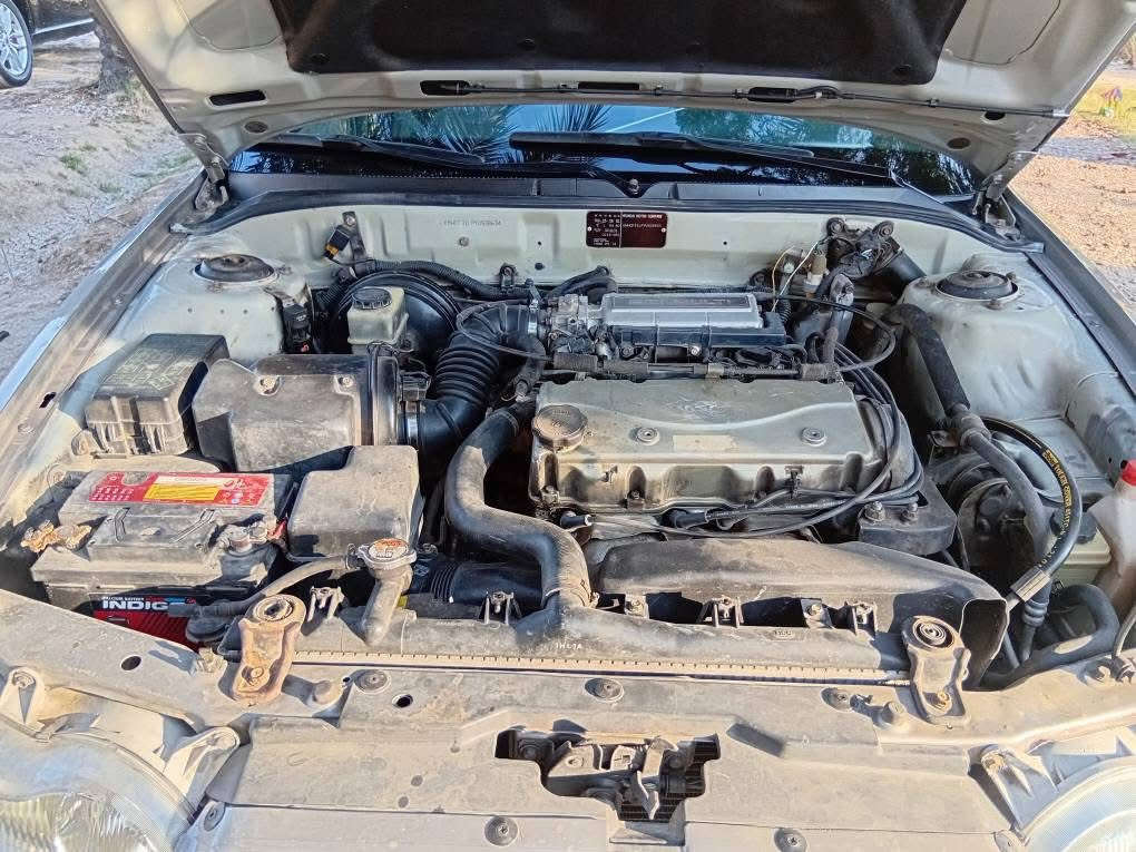 السلام عليكم للبيع سوناتا 3 موديل 2000

رقم بغداد دولي بأسمي شخصيا تحويل مباشر⚠️

السيارة كاملة مكملة خير من الله تخم تاير جديد وباتري جديد 

كير محرك مكفول (كير عادي ) محركه حجم 2000 طيران 

السيارة بيه ضربه خفيفه جاملغ الامامي بدون دواخل بشرط معمره تعمير يخبل الجنايه 

للأستفسار الاتصال على الرقم التالي ::***********
