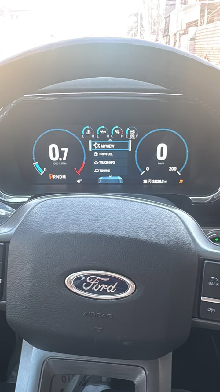 فورد F150 بيع فقط

موديل( 2021)

مكينة 6سلندر3500 دبل تيربو 
فول مواصفات 
كير طياره
بانوراما 

رادار جانبي 

حساسات خلفية 

كامرة خلفية 

لايت زنون عالي ناصي 

تحكم بالقيادة 

قيادة ذاتية 

تحديد مسار 

نقطه عمياء 

توقف ذاتي 

اوتو هولد 

سايد بريك كهرباءي 

كشنات جلد تدفئه تبريد 

شاشة كبيرة
دوسه كهرباء

اربع قطع صبغ وسونار موجود

السعر 300$ قابل للتفاوض 

العنوان بغداد 

للاستفسار ***********
