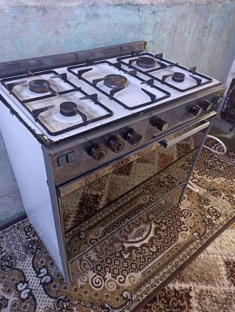 سلام عليكم طباخ عشتار شغال بشرط سعره/ 85/استفسار اكثر اتصل على الرقم /***********
