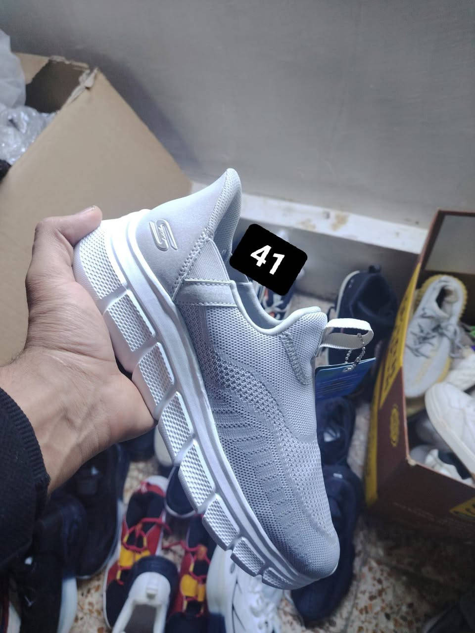 احذيه باله قياسات داخل منشورقياس 40.41يوجد جميع قياسات 39الى45 سعر قطعه 15
يوجد توصيل جميع محافظات العراق 5
رقم الهاتف ***********
