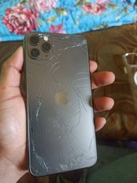 ايفون ١١ برو ماكس • ٢٥٦ • شاشة اصلية