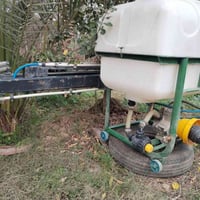 للبيع مرشه 400لتر جناح 12متر ثقيل موديل 2025 للبيع مشتغله 50ترسه بس لل...