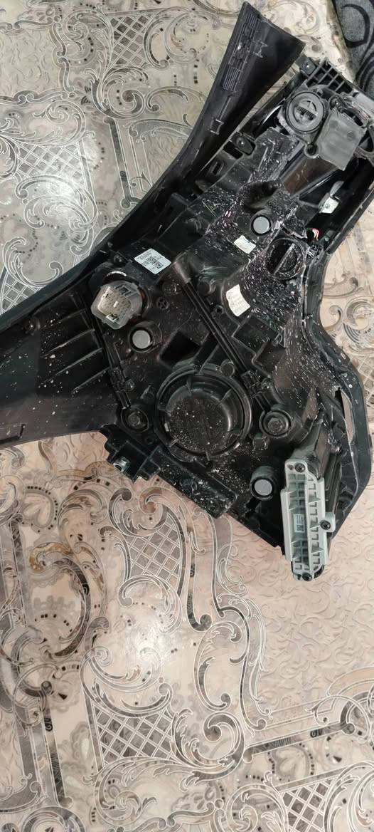 K4  خليجي لايت
شغال بس المازدة مكسورة والذانات
ب500


**إذا كنت صاحب هذا الإعلان وتريد حذفه لأي سبب، رجاءا أرسل رسالة إلى الدعم الفني**