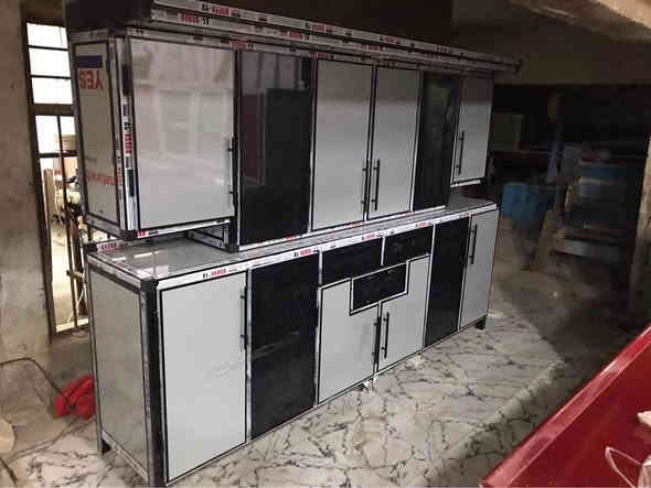 تخفيضات كاونترات مترين ونص  شرط شرط التزكام بليت واحد ملم نرماده حفر جرارات شفط نقش cnc تاج وكلوبات شغل درجه اولى ٤٨٥ واذا وياه سنك متر وربع مرمر يصير ب٦٨٥ اللون حسب الطلب العنوان ناصريه شارع الاخلاص *********** ناصرية
