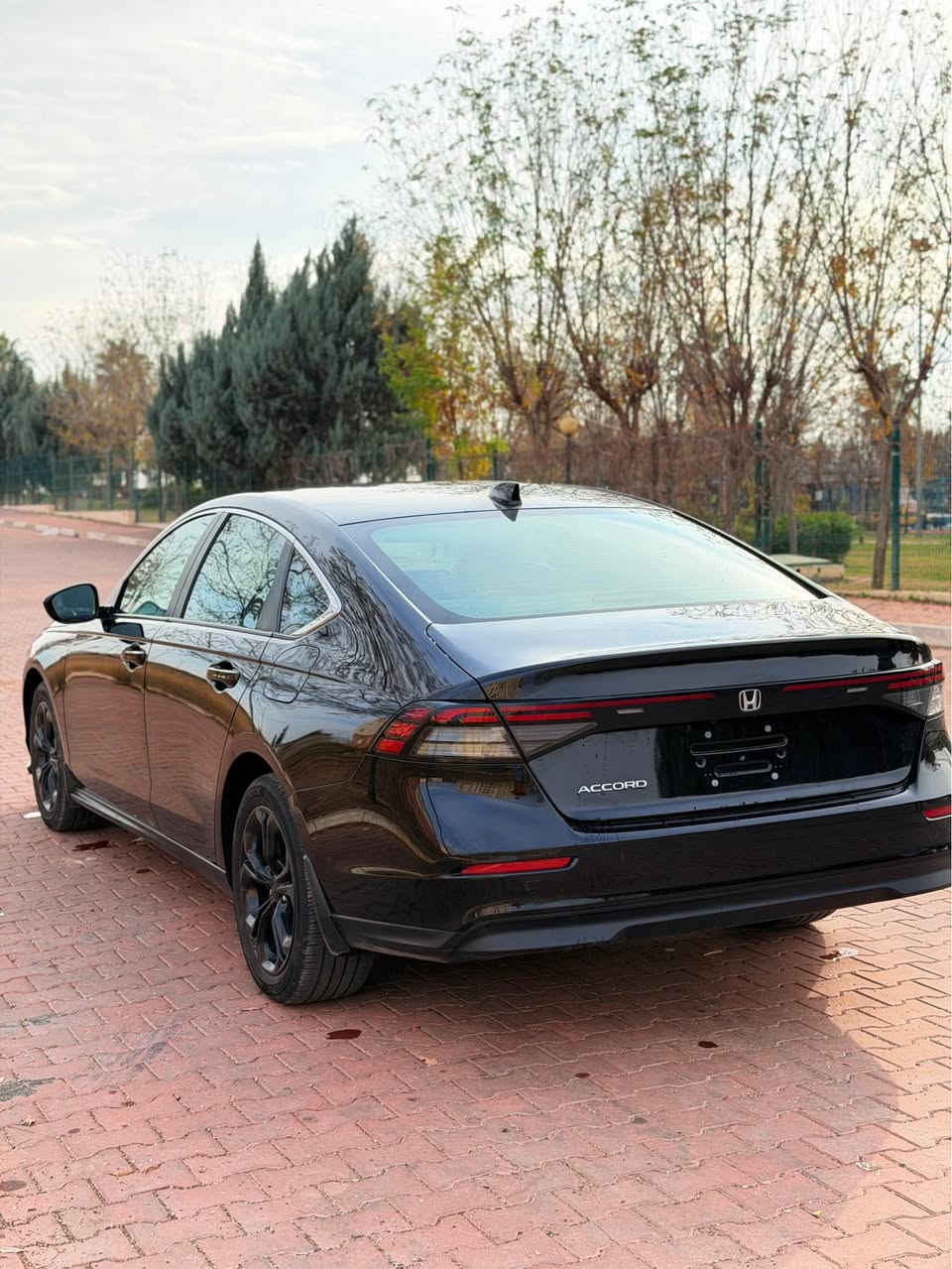 2024 HONDA ACCORD SEDAN
هوندا اكورد 
سبخ بونت /جملغ تعديل 
بئ داخلي /بدوون دواخل 
سعر148$
بشرت ترقيم شيمالي 
ماشية ١٩٠٠٠ ميل 
ويل كروم 
لايت زينوو 
رادار و فحم بيلادي 
شاشه و كاميره 
[*********** ]فايبر واتساپ دهوك, العراق
