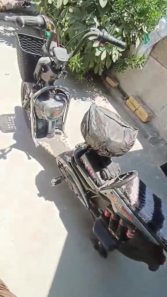 السلام عليكم البيع كشر بدون بطاريات شغال كله وسريع نشاط فول السعر 90بي مجا***********
