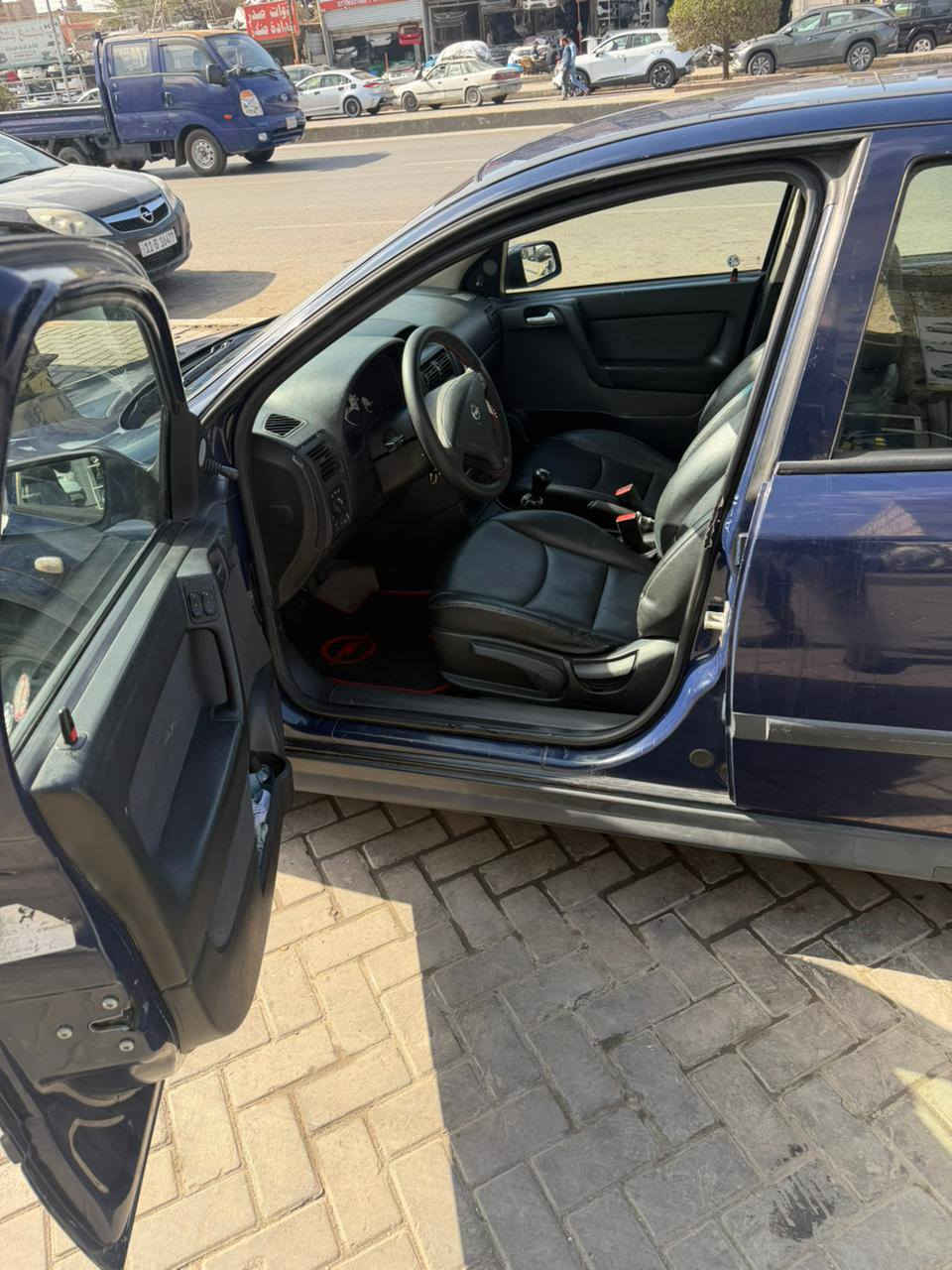 السلام عليكم 
للبيع اوبل استرا 2002 
باسمي رقم انكليزي 
محرك كير جدد مال حاويه 
صدر امامي خلفي مال حاويه بايدي شاده 
كهربائيات كلها شغاله 
تخم تاير جديد 
كشنات جدد 
لايتات جدد..تبريد شغال منضومه كلها جديده 
برغي نقص مابيها
سيارة بلاديه قطره صبغ مابيها 
السعر 58

العنوان/بغداد 
***********
