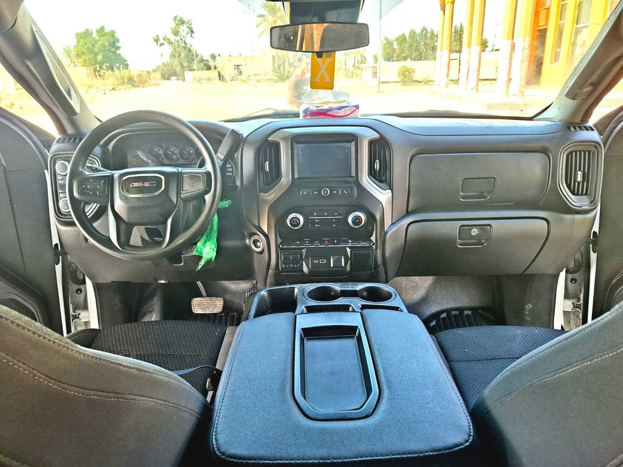 جمسي سيرا
2023 SLE

صبغ عام

كير ومكينه واكسل وشاصي مكفولات +تخم تاير

ماشيه:60000الالف

مكينه 8(5300 )كير تعليك

ما مرقمه  ونبصملك بكل المحافظات 

العنوان:سماوة (رميثة)
السعر :185 ورقه بيها مجال بسيط
للاتصال :***********
❗️للبيع المباشر والمرواس (كوري فقط)
