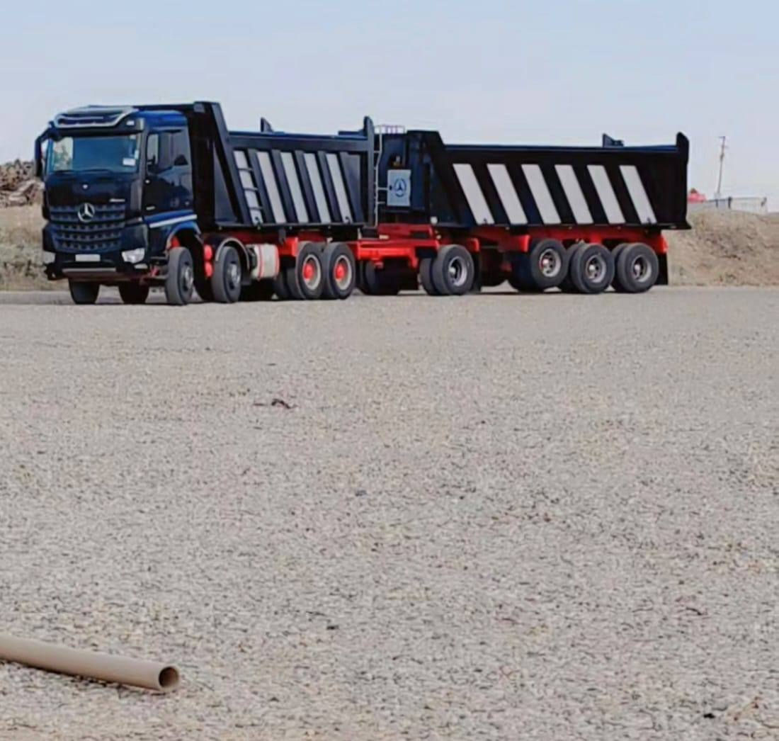 السلام عليكم للبيع قاطرةومقطورة وحش مرسمة ٣لوحات موديل ٢٠٠١٨محرك٦كورات مكفولة كفالة عامة تحويل مباشرالتصال١٢٩٤٠ ٠٧٧١٠٧// ***********
