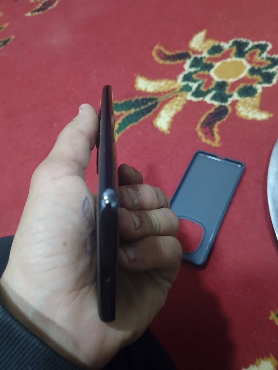 تلفون ريدمي نوت 14برو جهاز كفاله من كلشي نت تصال كله فول سعره 300وبيه مجال العنوان  ديالى الخالص هبهب 
***********
