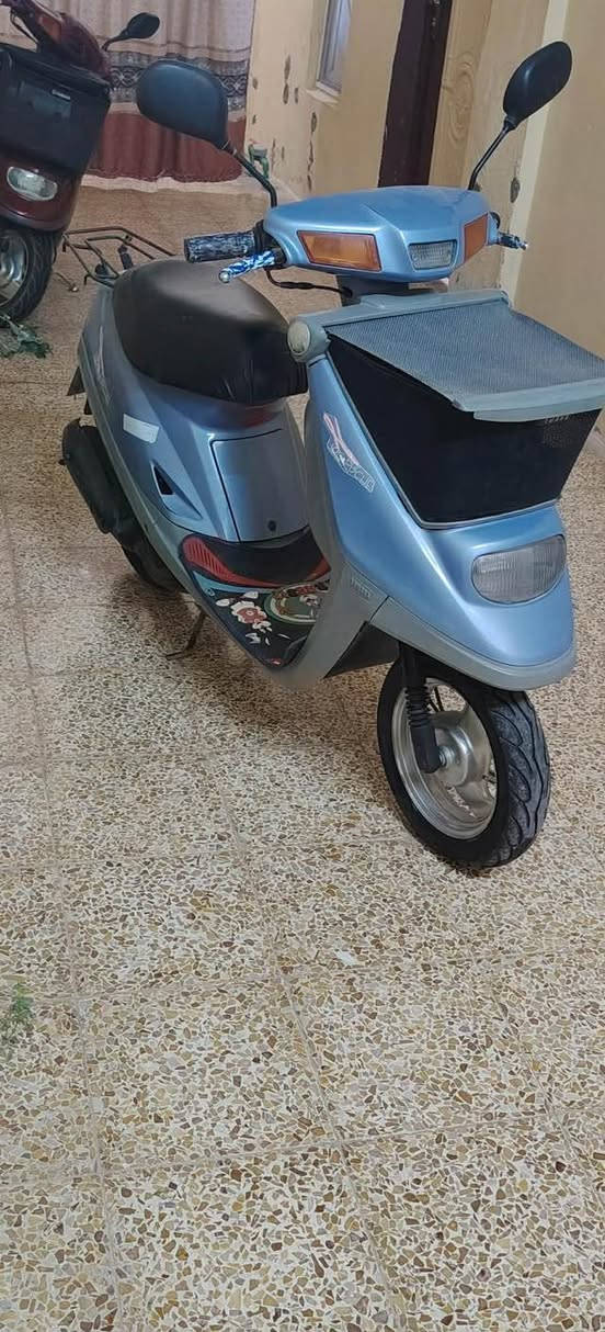 مطور بزون للبيع كلشي ما مفتوح بي. جديد لسعر ٥٥٠ لشاري يجي عل رقم ***********
