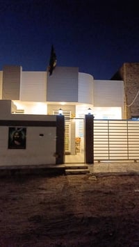 بيت طابو زراعي سند ٢٥مسجل بلبديه المساحة ٢٢٠م في حي الجامعة نهاية شارع...