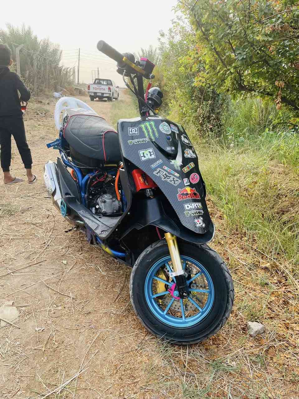 سلام عليكم ماكس مال لعب فول تزويددراجه متعوب عليه ومصروف عليه تزويده مكينه 55 سلف جبير 4فحمات كلجات WFصدر NCY فج 4صينيه وتطواله RGSبجم كاربون اصلي شاصي ازرك كشن رياضي قبق مروحه كاربون قبق كاربون الي فوك تاير قبق فلاوين RGSقاعده رقم تتمارك ويل مشيف صالنصه صجميه اصلي سبايدر اربعه قطره دهن يدات WFصونده دهن تعلاكه RGS ضفيره اصليه وبعد هواي نوعم حتى صره مال دهن WFالي تفيده خاص او وتساب *********** كلش مستعجل ع بيعته مكاني نهاوند
