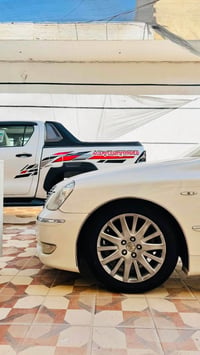 كراون ماجستا • ٢٠٠٤ • V8
