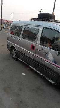 ستاركس • محرك مفتوح • رقم احمر