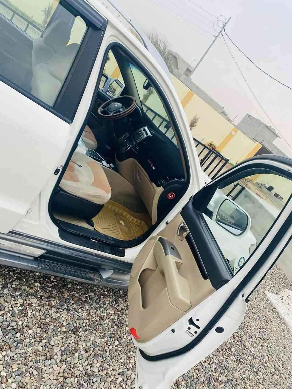 السلام عليكم للبيع سنتافي 2011 خليجي فول مواصفات عده الفتحه 7️⃣ راكب 3️⃣ قطع تبريد بصمه ابواب بصمه تشغيل محرك 4️⃣ سلندر 2400 كشن كهربائي تحكم استيرن جهتين مثبت سرعه السياره شرط بدون كص وبدون دواخل وبدون معجون رقم سليمانيه دولي باسمي شرط التحويل سنويه وهزه جديده السعر 125 وبيه مجال المكان صلاح الزين بيجي/***********
