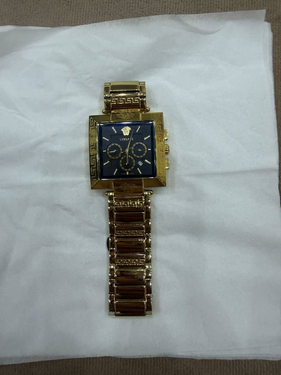 ساعه مستخدمه سويسري الاصلي 
العنوان بغداد مدينه الصدر التفاصيل ع واتساب 
***********
