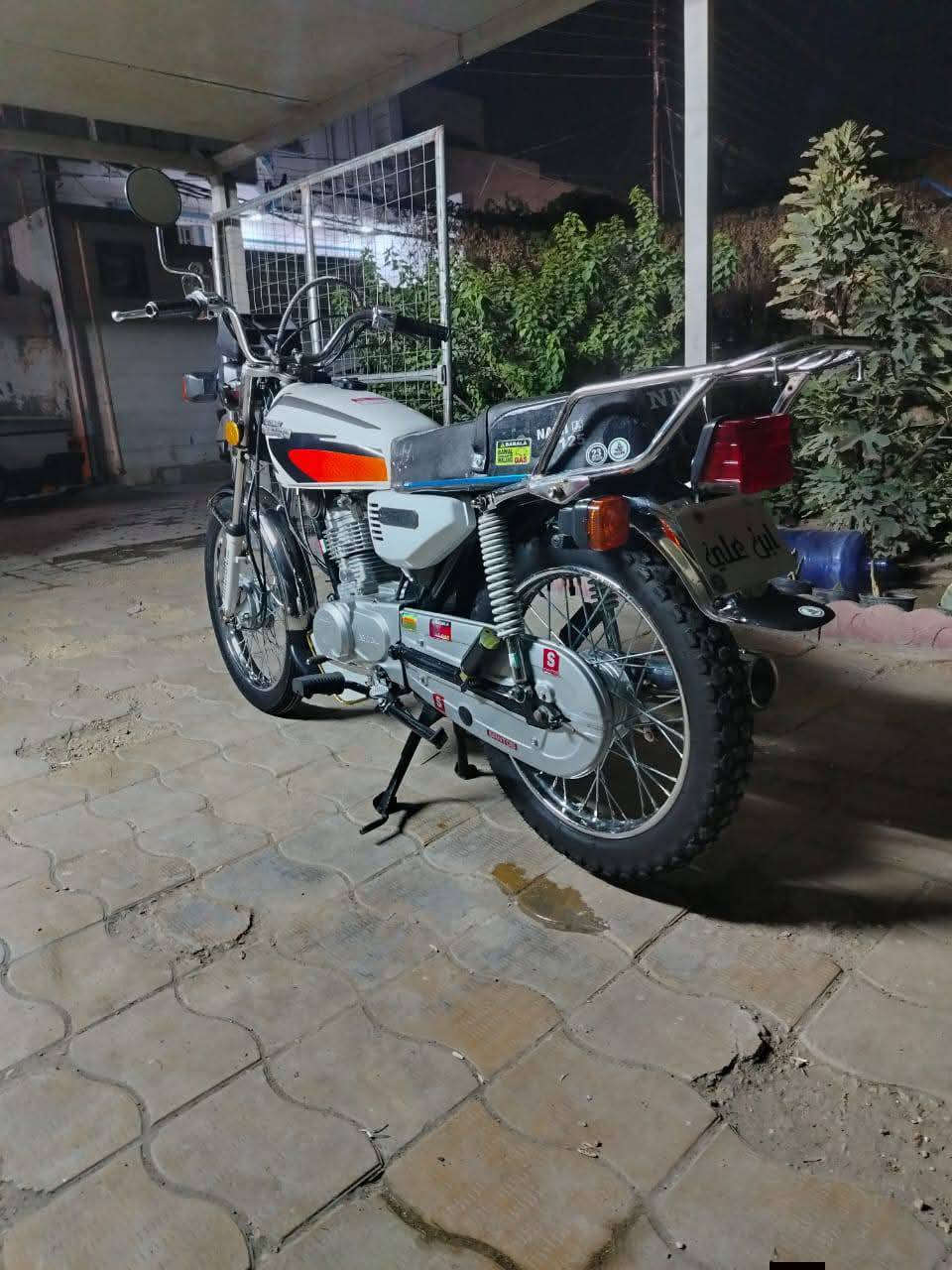 للبيع اربعه كير اوراق اصولي وكيل سما بغداد بدون غراض الشراي يتصل ***********
