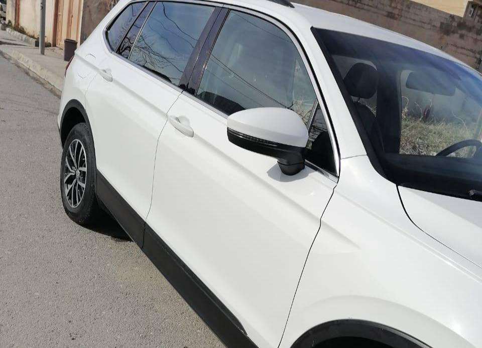 ڤۆلکسواگن تیگۆن Se 2019 White 2.0L 4 
مواسەفات بەسمە برێک
 بەسمە ئۆتۆ هۆڵد 
دەبڵ ئەکسل ،کوشن کارەبا،،
۳مۆدی لێخورین ئیکۆ سپۆرت نۆرماڵ،کامل ڕادار،کوشین جڵد، شاشە وکامێڕا  
سەیارەکە رەقەم هەولێرە بە ناوی خۆمانەوەیە 
٥٩ هەزار مایل رۆیشتوە  
یەک پارچەی گۆراوە بە بیلادی بۆنیتەکەی دوو سئ پەڵەی  بۆیاخە بێ ناو گرتن بئ ئێرباگ

سعر لە کۆمێنت داوابکە ڕاستەخۆ بۆت دیت 📩 

گێرو مەکینەو کارەبایی هەمووی بەشەرت  هیچ مەسرەفێکی تێدا نیە 
3VV2B7AX7KM182868
سەنەوی تا مانگی ١٢/٢٠٢٦ تازەیە 
شوێن /قەلادزی 

ژمارە مۆبایل 
*********** 
***********
