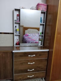 اللهم صلي على محمد وال محمد ميز تواليت تركي نضيف 100وبي مجال العنوان ا...