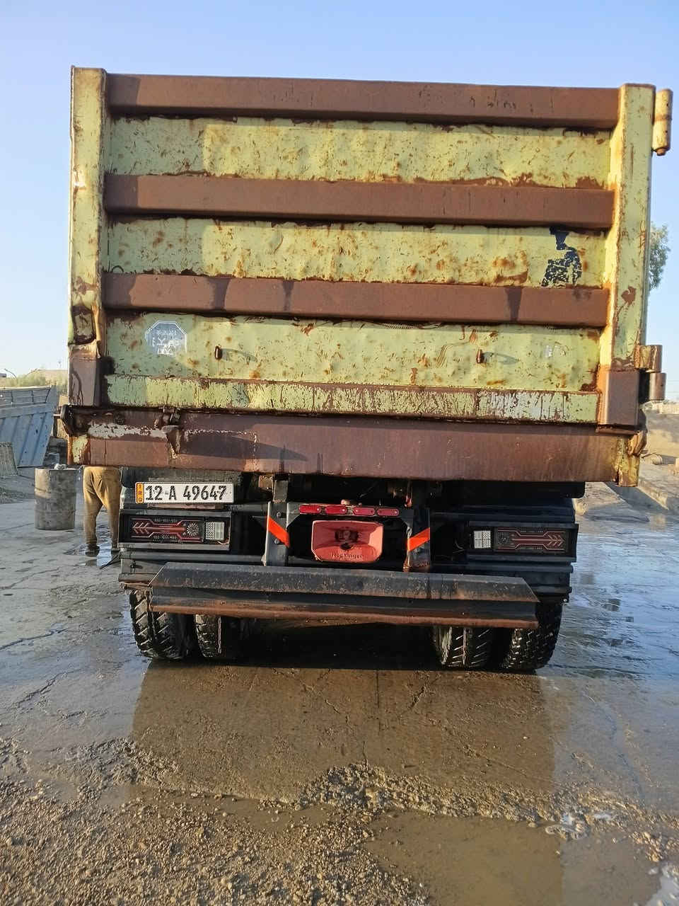 السلام عليكم اسكانيا ١١٣ موديل ١٩٨٢ محدثه ٩٠ دشبول فر حجم  البم ٨٨ المرغوب رقم نينوى انكليزي  بسمي سكس بلادي مكفوله من كسر وتطواله سكس بلادي مجموعه مان حديث كرسي جبير تبريد سبلت ثلج برماغ اكتروس كاردن اكتروس مرايات اكتروس السياره متعوب عليها تواير زوج اسكرين جديد والباقي نص عمر السياره خفيفه بل الشارع وجاهزه للشقل عوافي عل يشتريها ملاحظه ليدور اسعار لايكسر بحلال العالم المكان الانبار قضاء هيت هاتف ***********السعر ٢٢٥ وبيها مجال
