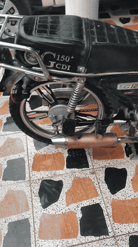 السلام عليكم ماطور سافين موديل 2023 محرك كبس كير 5 منافيس موجود كهربائيات شغال تواير جديد  كزوز رياضي ما تصرف عليه ربع الموه شراي لا يعلق السعر 395 مجال حق الجيه بس واتساب ***********
