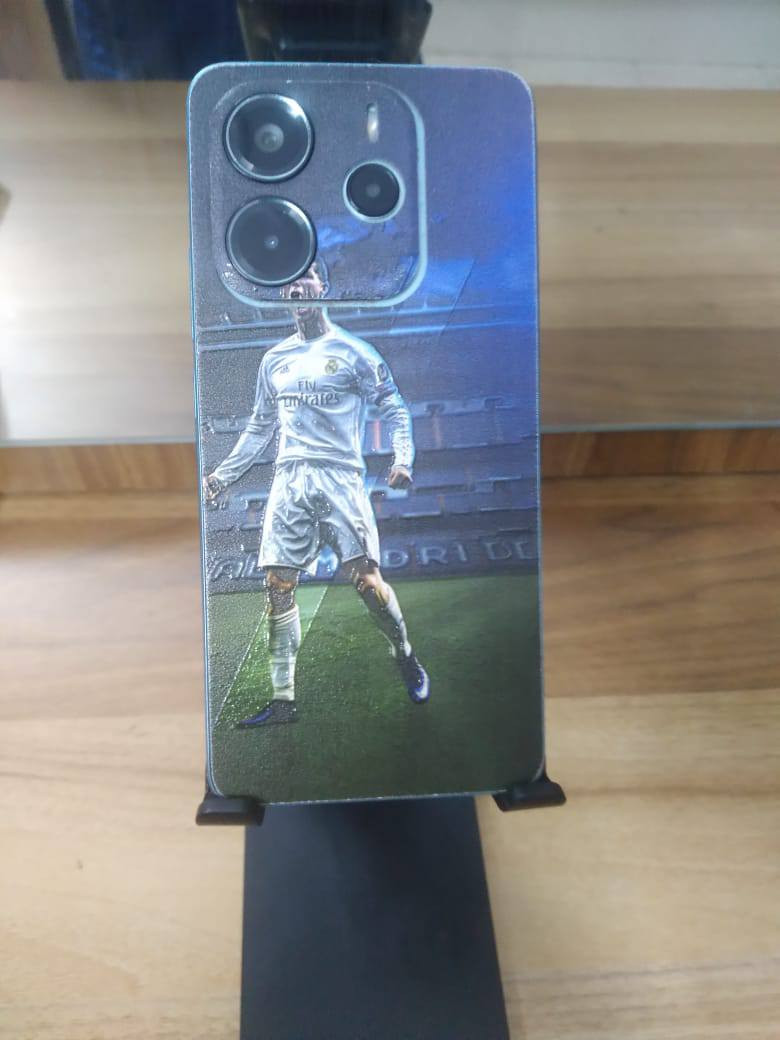 ريدمي نوت 14 
256 عشوائي 8 + 4
 كامرة 108 ميكابكسل
200 الف بي مجال قليل
طخه بسيطه بل شاصي لي جوه فقط


**إذا كنت صاحب هذا الإعلان وتريد حذفه لأي سبب، رجاءا أرسل رسالة إلى الدعم الفني**