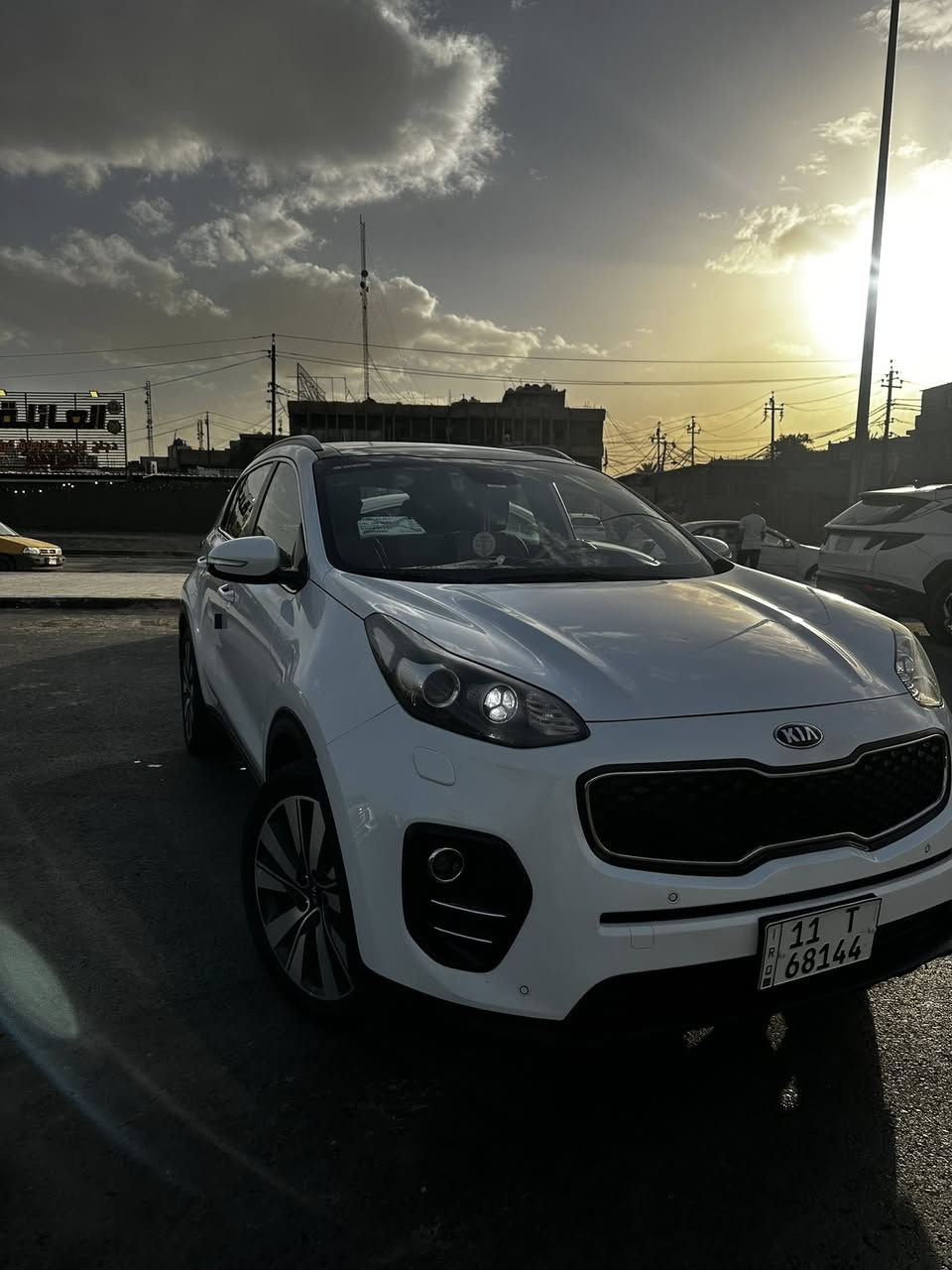 يا الله جمعة مباركة عليكم جميعا
سبورتج 2018 

خليجي كفالة من الضربة والصبغ 

فول مواصفات عدا البصمة

مري شفط 

اشاير بالمري

حساسات امامي

حساسات خلفي

فتحة بانوراما 

كشنات كهرباء

تبريد قطعتين 

تحكمات ستيرن 

مثبت سرعه 

زراكات لايت 

عدسات زنون ابيض بلادي من شركة 

كشافات ضباب 

شاشه كاربلاي 

كامره دواره 

السيارة ماشيه 54 كيلو اخت الزيرو

تاخذها ربع متذب عليها 

رقم بغداد الجديد 

وسنويه وهزه جديد هم

كير ومحرك كفالة 

والسياره كلها كفاله عدا شخوط وباردات صغار 

بدون ضربه بدون صبغ 

واذا تريد سونار هم بخدمتك

معروضه ب195 وبيها مجال قليل لا تدخلي وتكسر بسعرها 

عنواني بغداد البلديات 

***********
