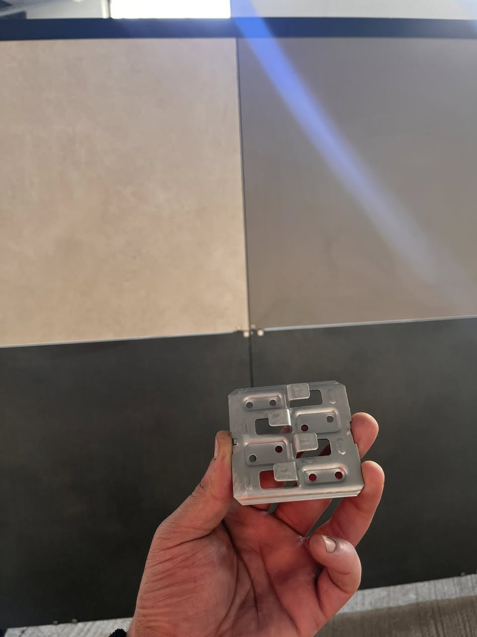 جديــــــــــد🔥
ماسك بورسلين جوين 3 ملم
حصريآ موجود لدينا فقط 
متوفر 
12 ملم
10 ملم
9 ملم
للتواصل والأستفسار
***********
