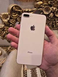 آيفون ٨ بلس • ٦٤ • مقفول