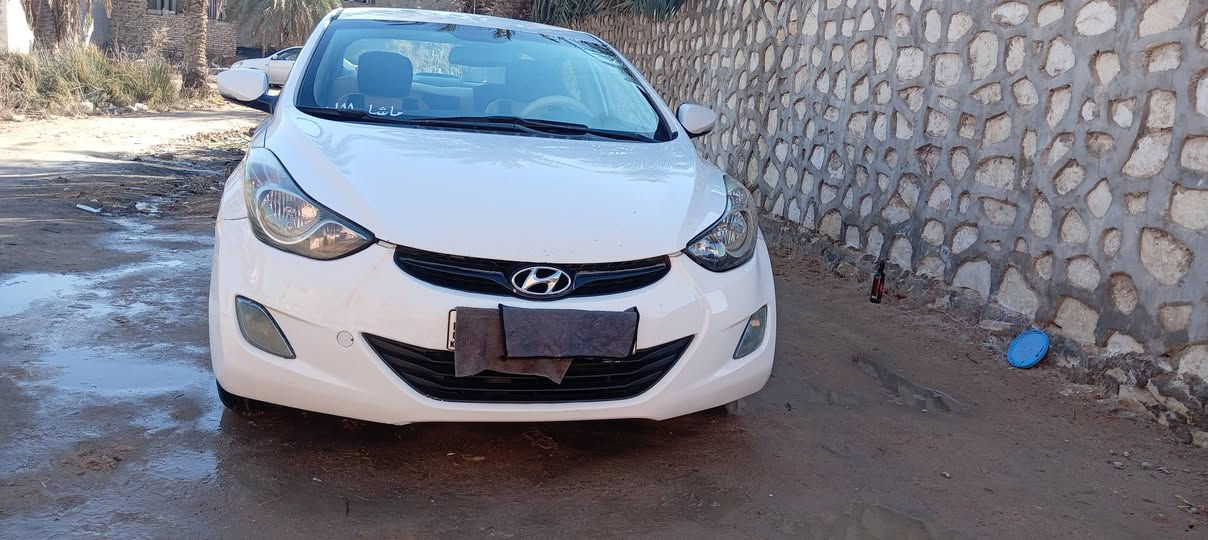 السلام عليكم النترا مديل 12وارد خليجي محرك 1600كفاله كير ومحرك السياره فول مواصفات من عدا الفتحه مكفوله ما عدا شبر صبغ يو دوسه السايق تخم تاير جديد والسونار موجود ويا الصور بيع مستعجل اني مكلف بل نشر وهذا رقم صاحب السياره *********** بيع مستعجل والسياره بل واقع بعد احلا السعر 110 بيها مجال قليل للطيبين
